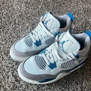 Air Jordan 4 Retro "Military Blue"